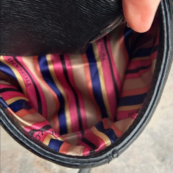 Tignanello Leather Handbag - Picture 11 of 12